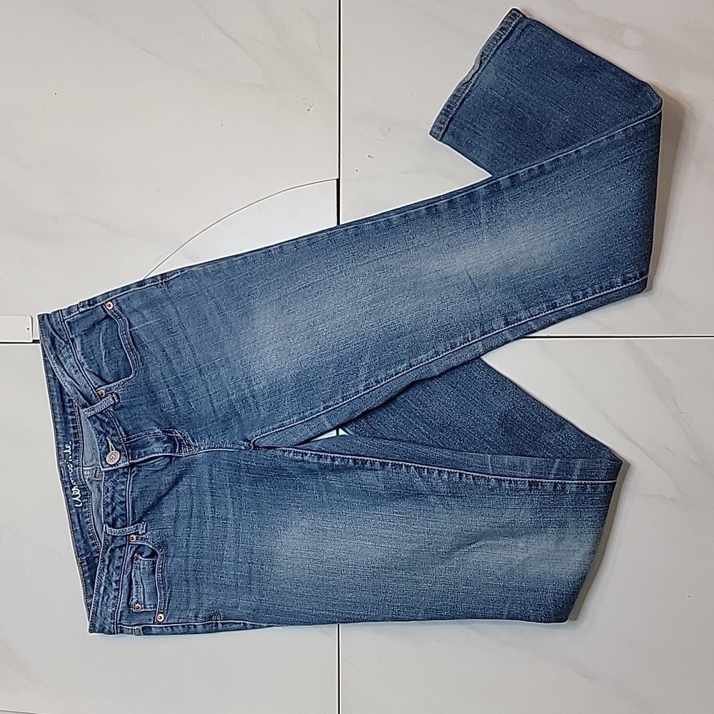 Dark wash skinny jeans